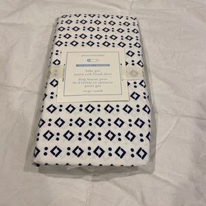 100% Organic Pottery Barn fitted crib sheet